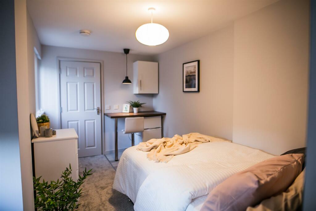 Additional property image - Windmill Lane, Smethwick, Birmingham