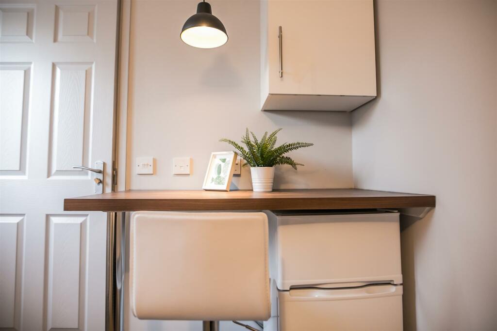 Additional property image - Windmill Lane, Smethwick, Birmingham