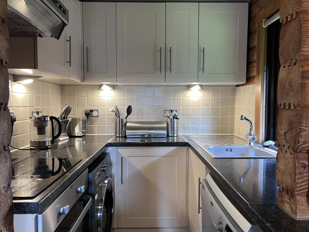 Additional property image - Braemar, 4 Barend, Sandyhills