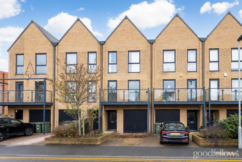 Main image of property: Felnex Avenue, Wallington, SM6