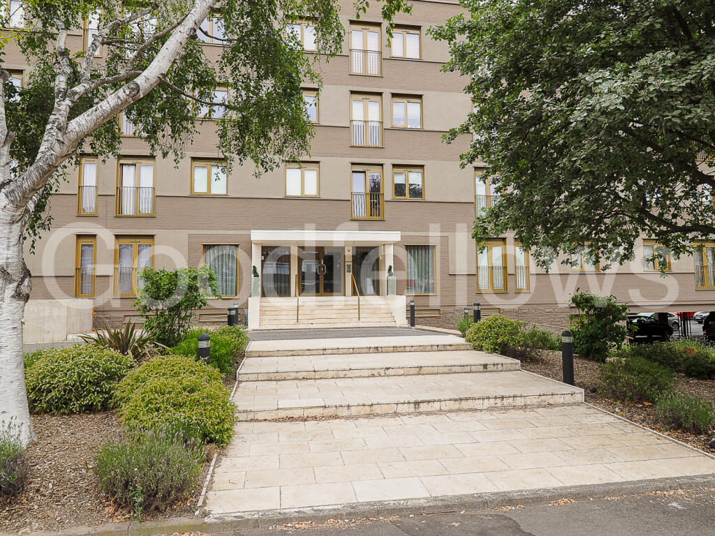 Main image of property: London Road, Cheam, SM3