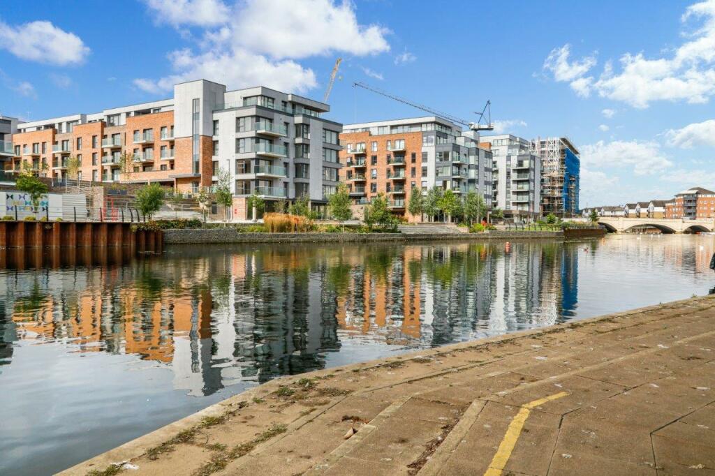 2 bedroom apartment for rent in Merlin Drive Fletton Quays, PE2