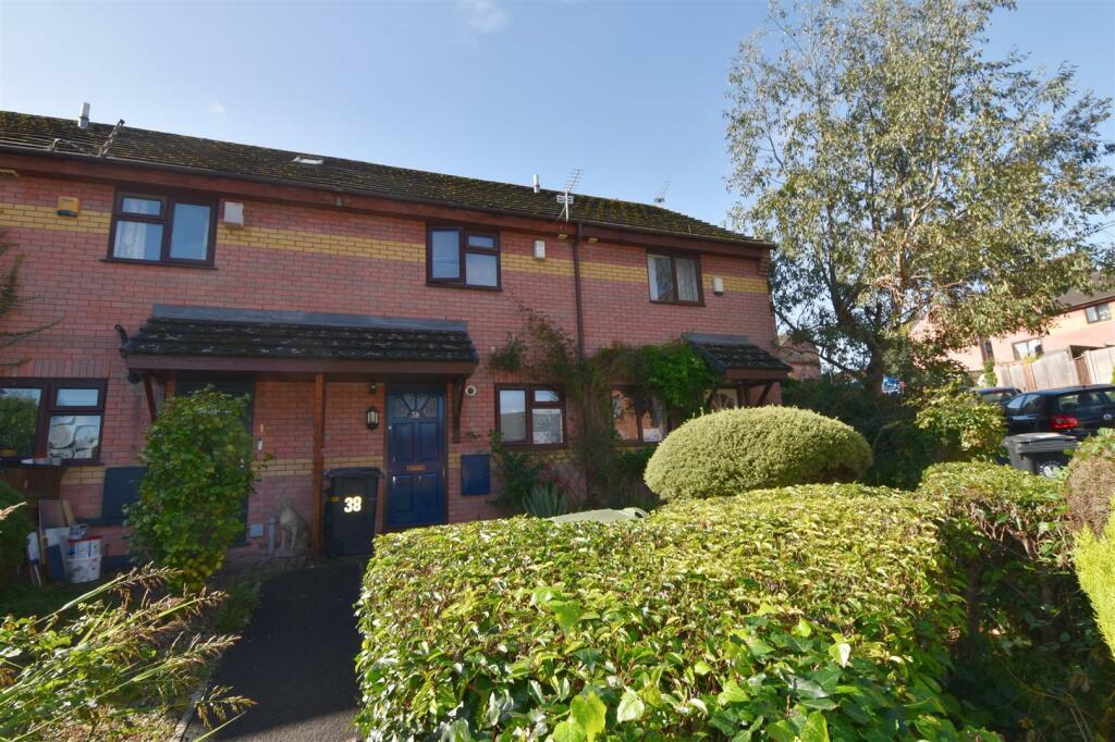 2 bedroom terraced house for sale in Angers Road, Totterdown, Bristol, BS4