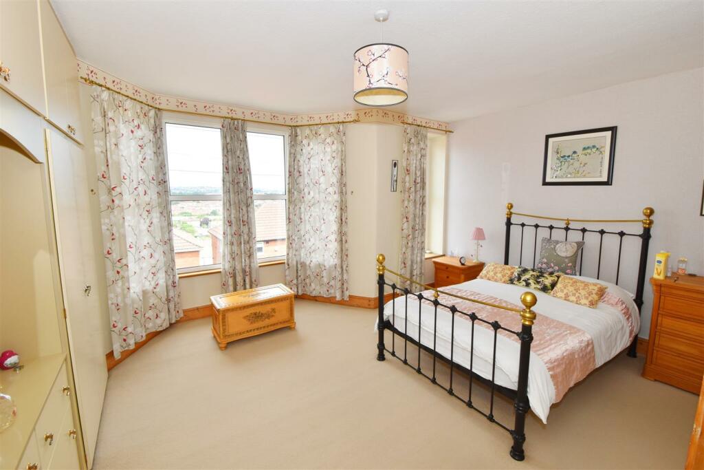 Additional property image - Lullington Road, Knowle, Bristol