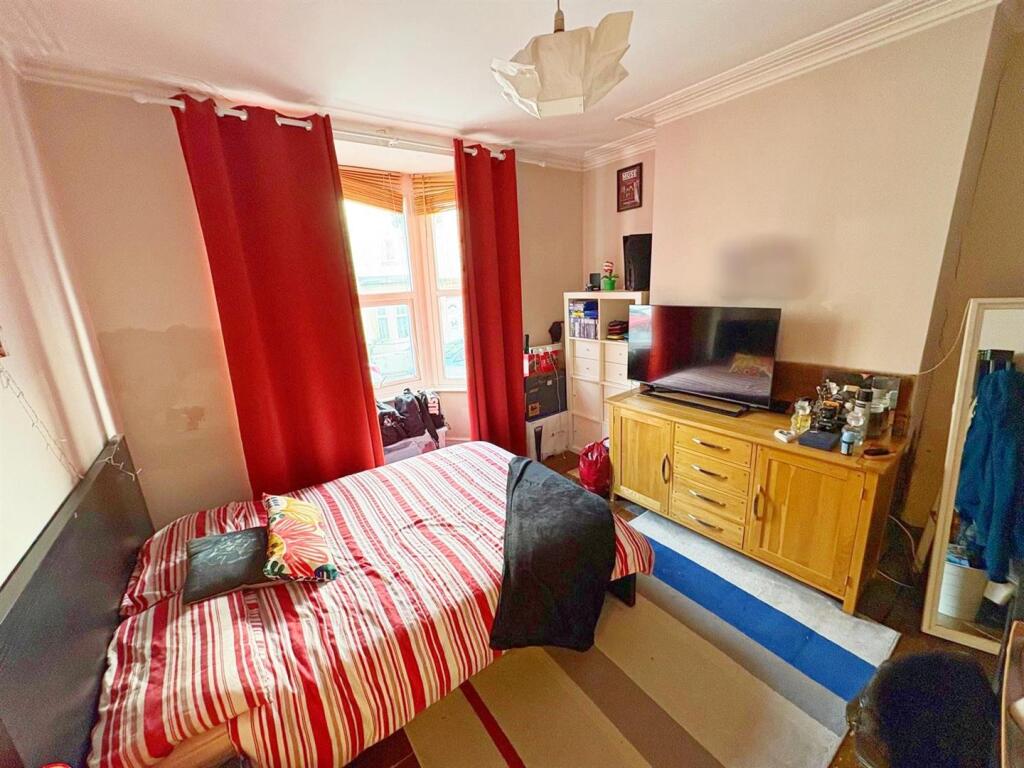 Additional property image - Fraser Street, Windmill Hill, Bristol