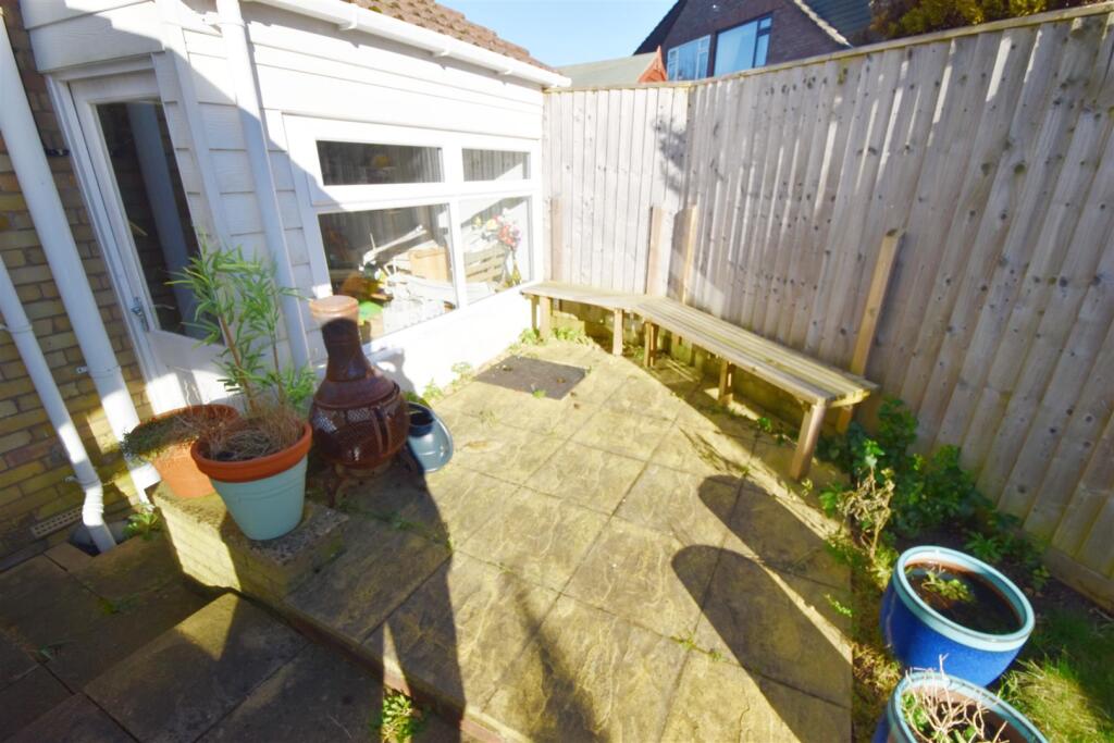 Additional property image - Long Eaton Drive, Bristol