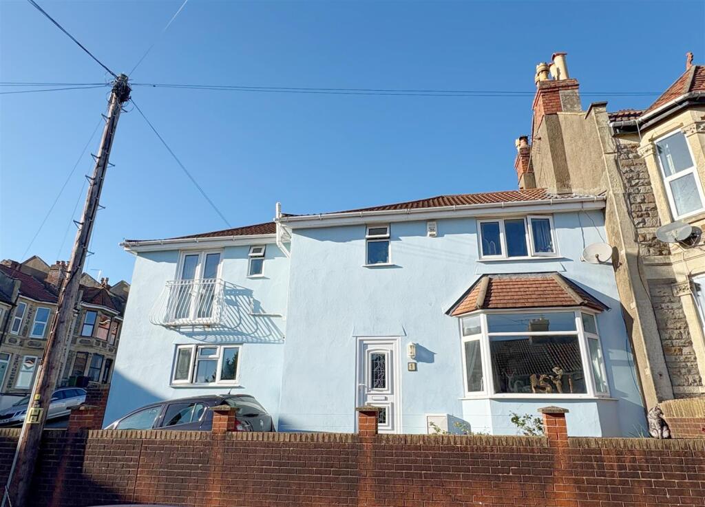 Main image of property: Queens Road, Knowle, Bristol