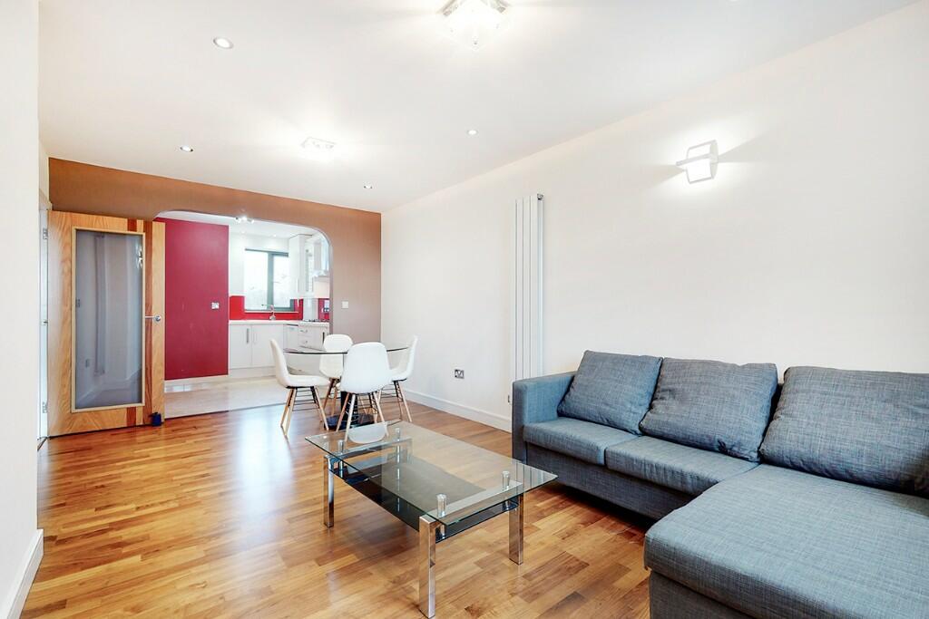 Main image of property: Philpot Street, London, E1