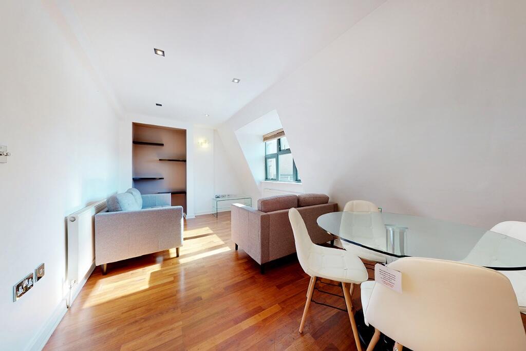 Main image of property: Umberston Street, London, E1