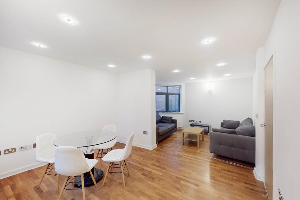 Main image of property: Umberston Street, London, E1