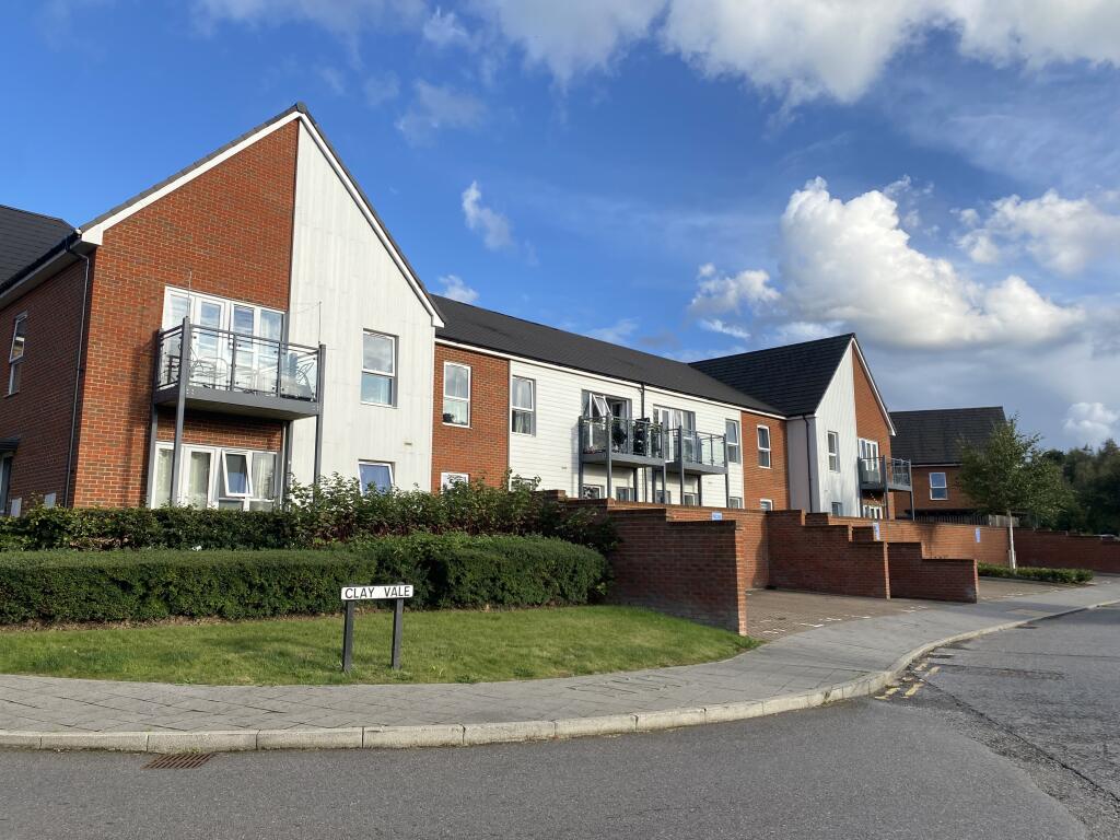 Main image of property: Pondtail Avenue, Faygate, HORSHAM