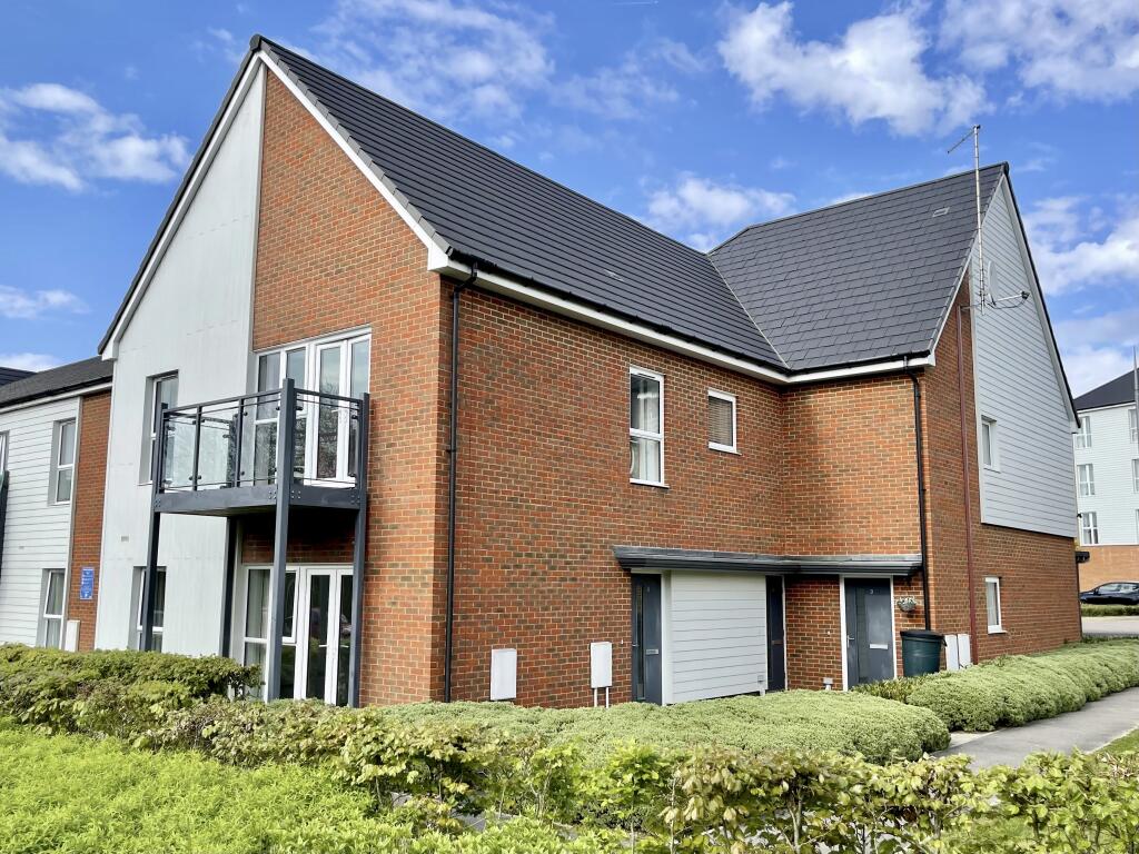 Main image of property: Pondtail Avenue, Faygate, HORSHAM