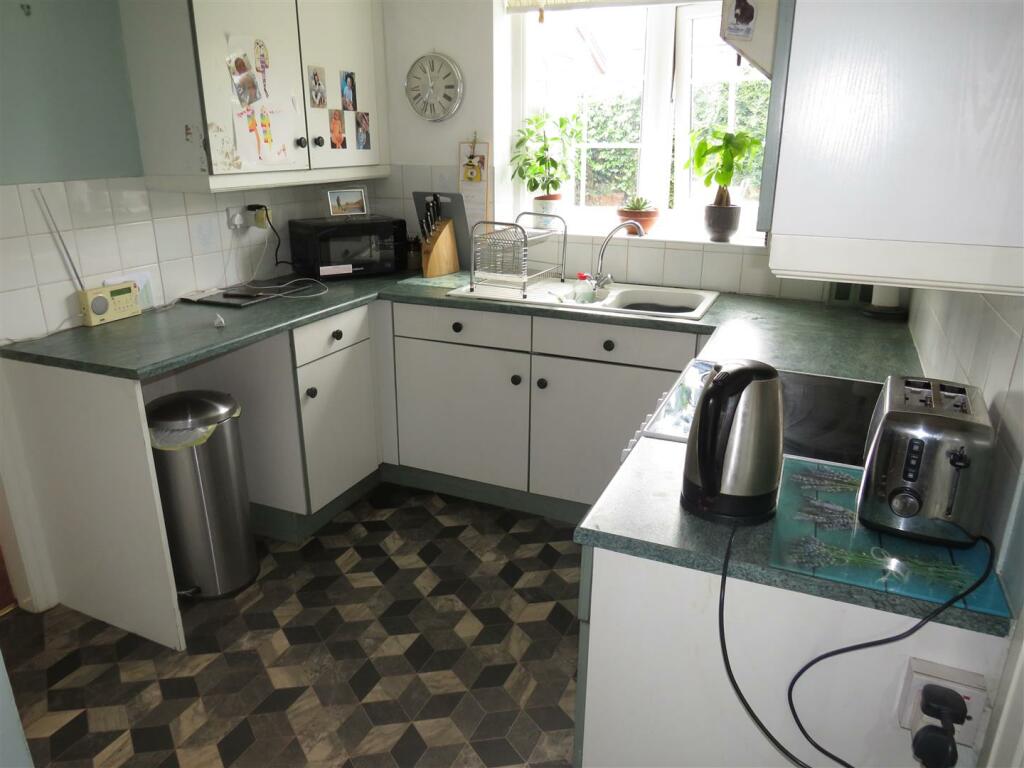 Additional property image - Milesbush Avenue, Castle Bromwich, Birmingham