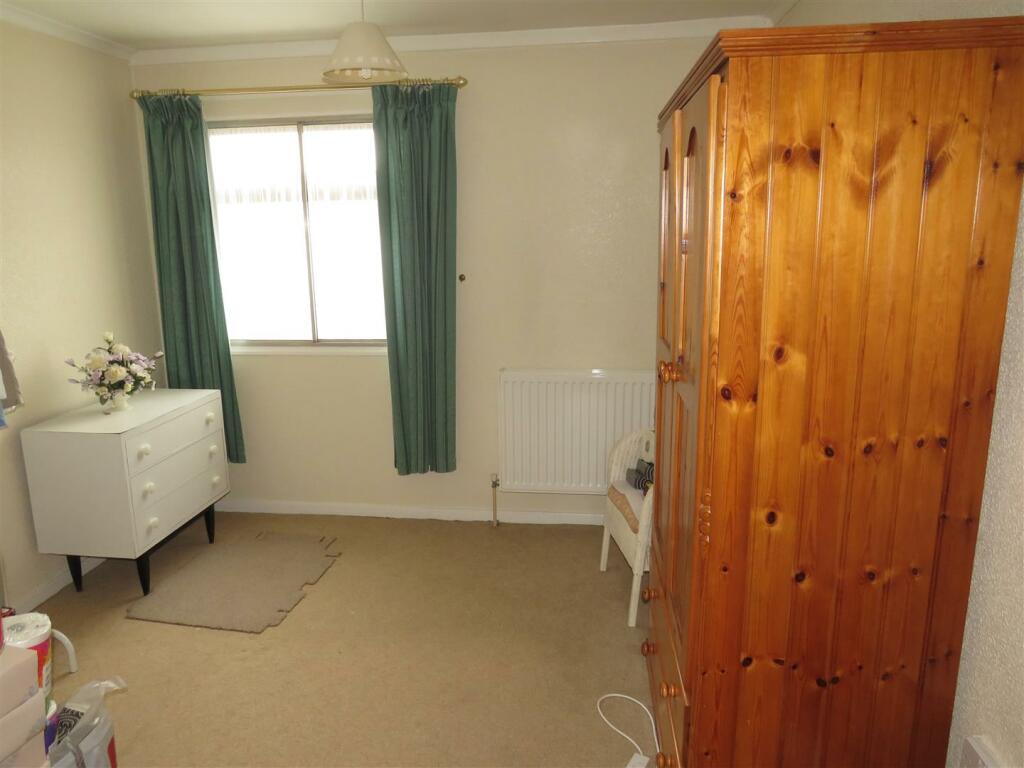 Additional property image - Stella Croft, Chelmsley Wood, Birmingham