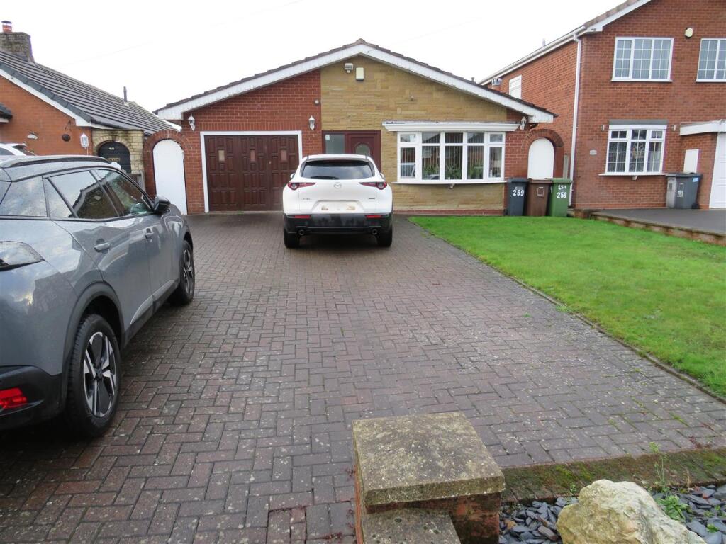 Main image of property: Cooks Lane, Kingshurst, Birmingham