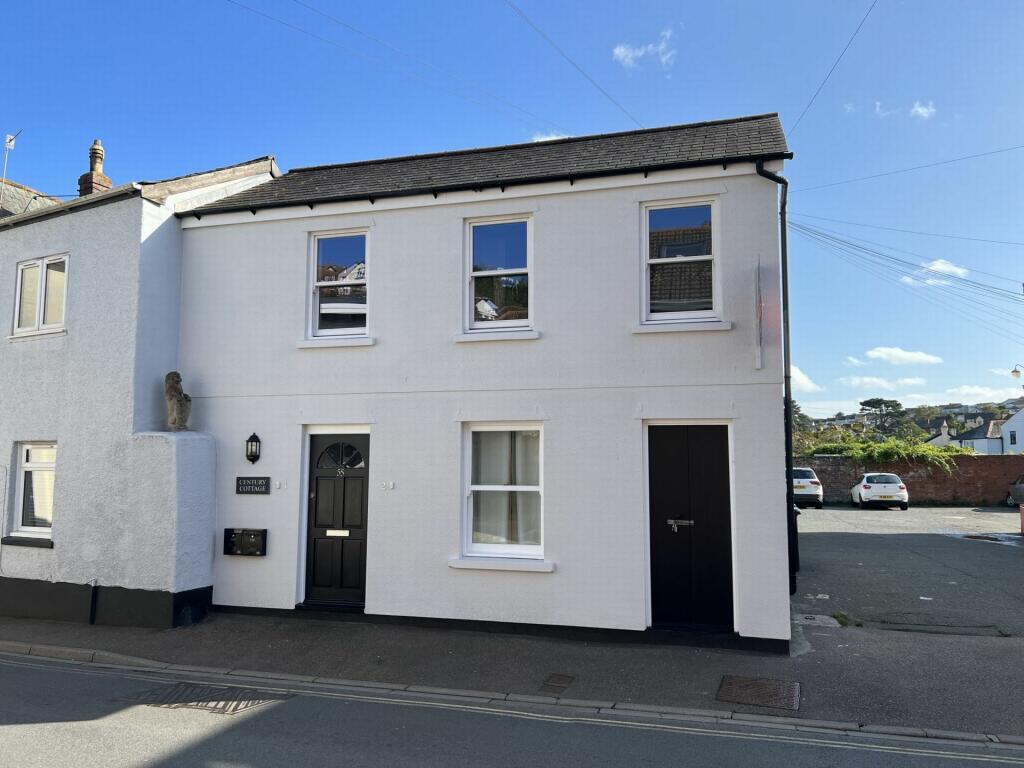 2 bedroom flat for sale in High Street, Dawlish, EX7