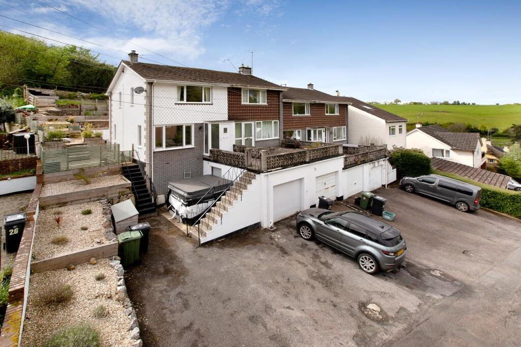 2 bedroom end of terrace house for sale in Westwood, Cockwood, EX6