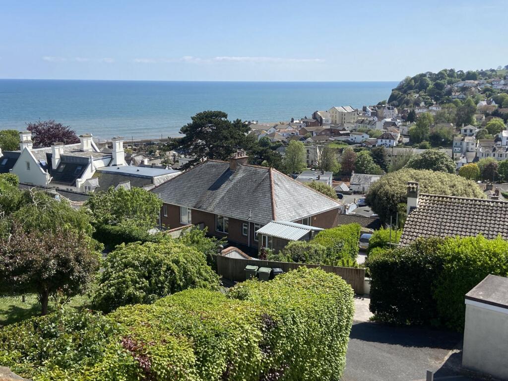 Main image of property: Meldrum Close, Dawlish, EX7