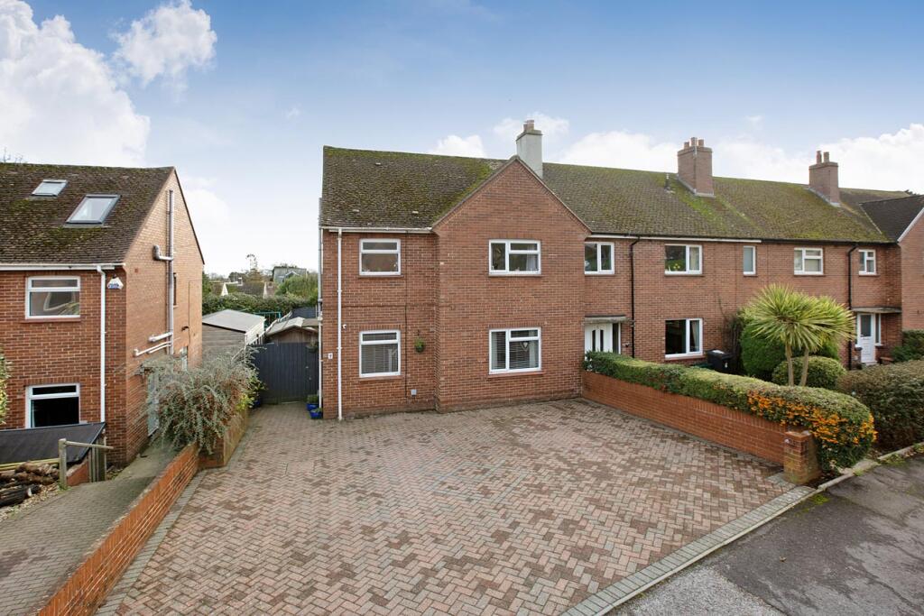 Main image of property: Newlands, Dawlish, EX7