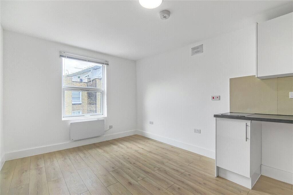 Main image of property: Linden Gardens, London, W2