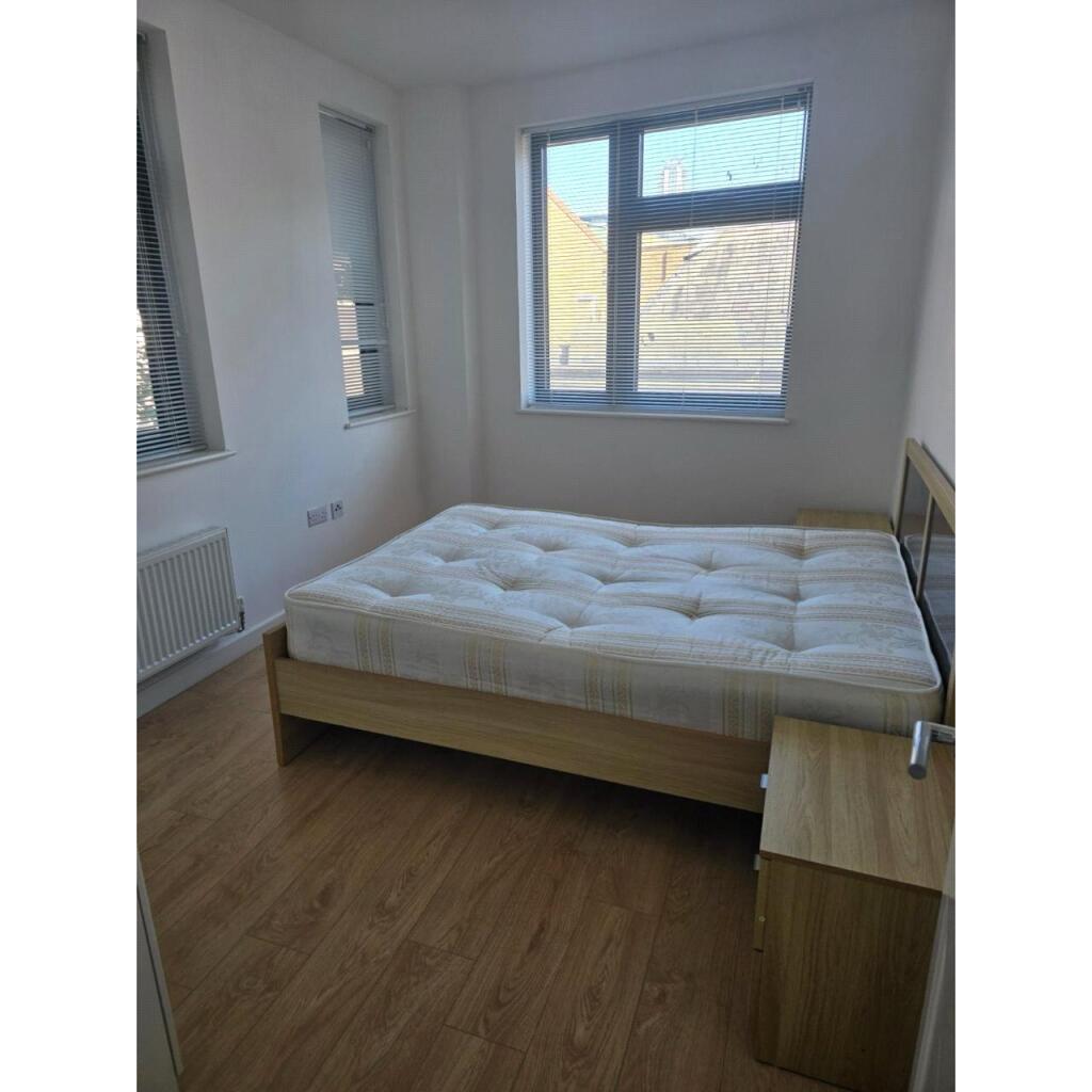 Main image of property: Walworth Road, Lime Tree Court, London, SE17