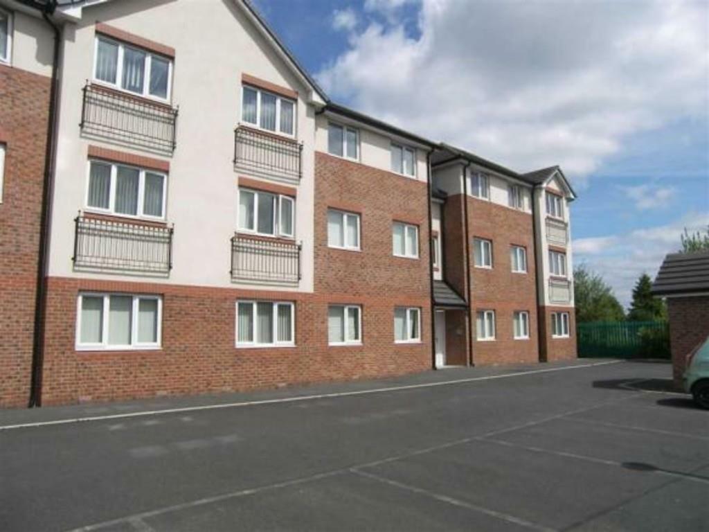2 bedroom apartment for rent in Harriet Street, Walkden, Manchester, M28