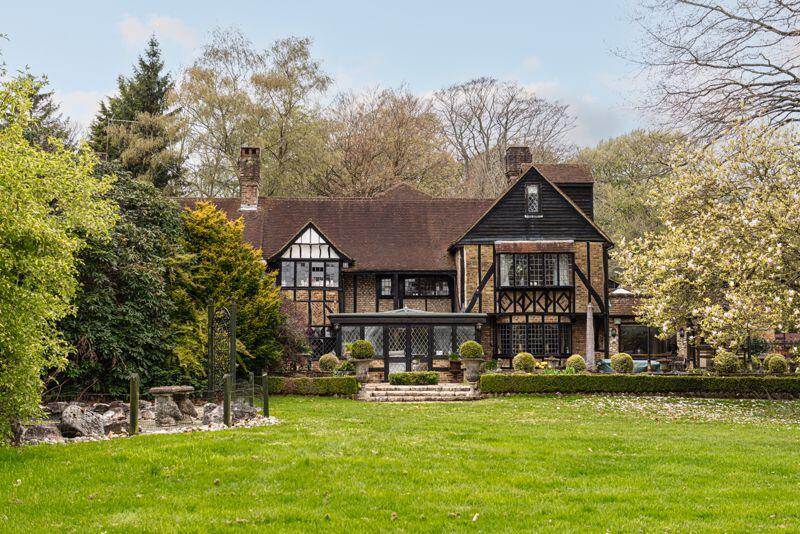 Main image of property: High Road, Coulsdon