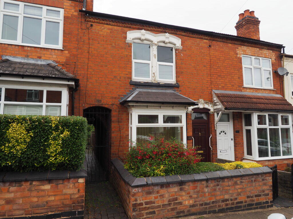 3 bedroom terraced house for sale in Shirley Road, Cotteridge B30 2JA, B30