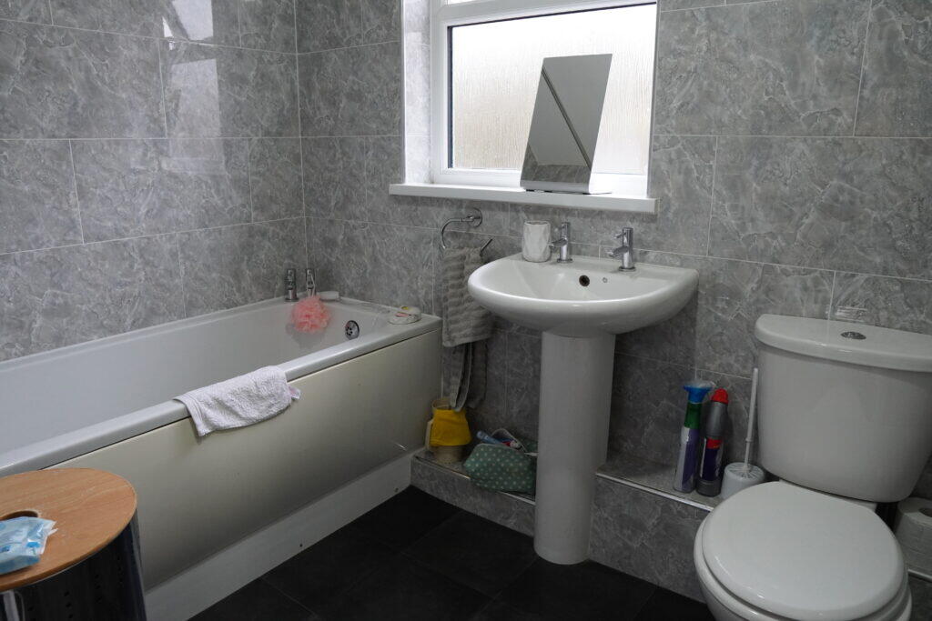 Additional property image - Pastures Walk, Kings Norton, Birmingham