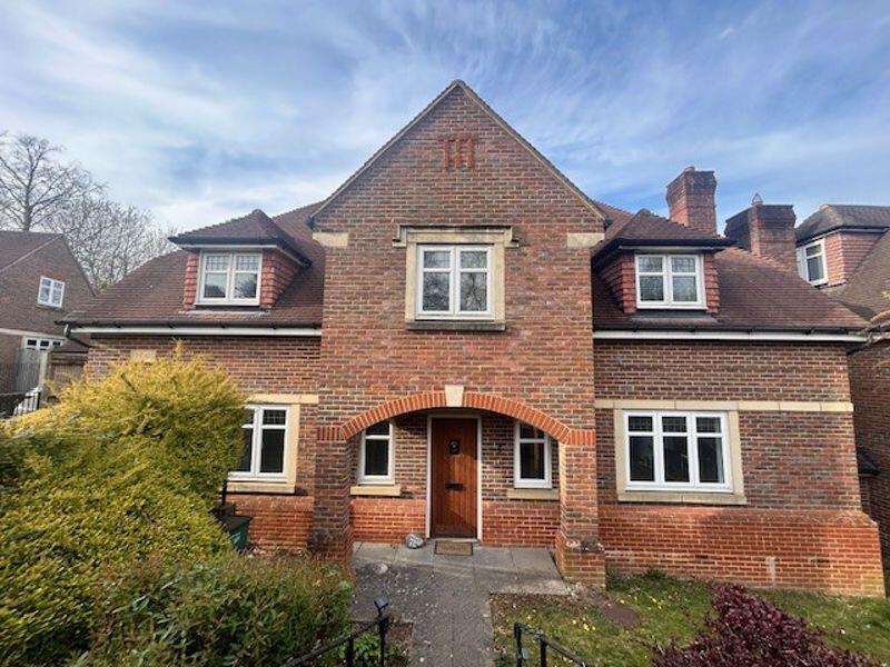 Main image of property: Chelwood Close, Coulsdon