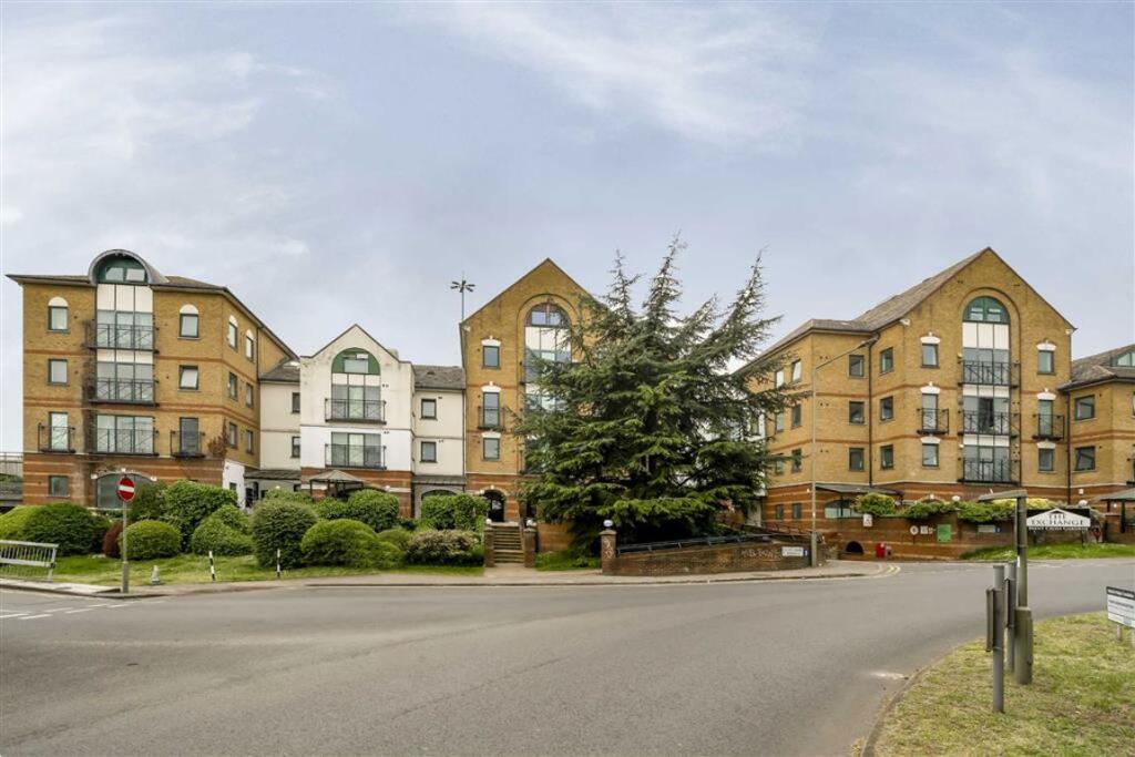 Main image of property: Brent Cross Gardens, Brent Cross