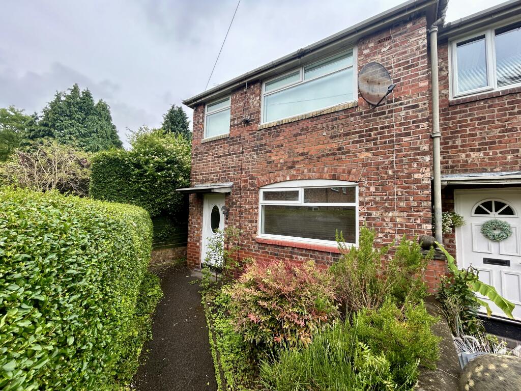 3 bedroom house for rent in St. Brendans Road North, Withington, M20
