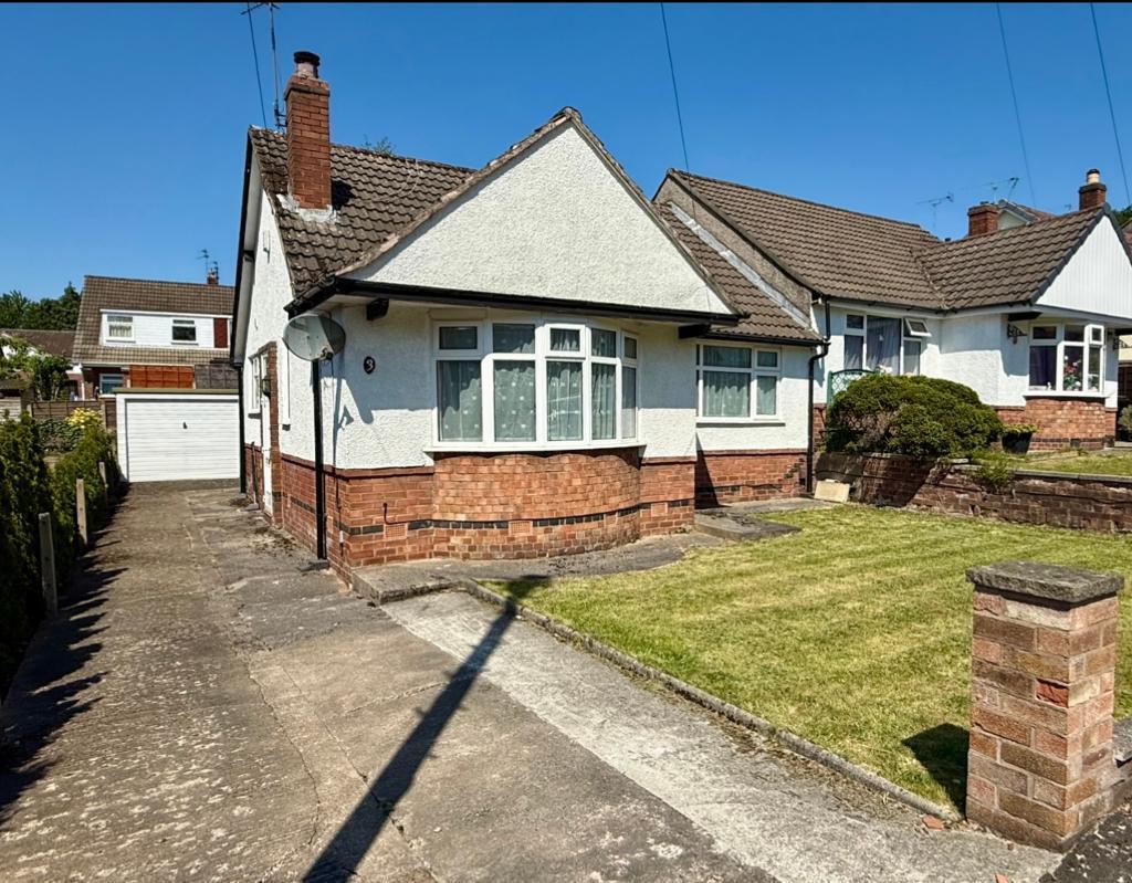 Main image of property: Fortyacre Drive, Bredbury, Stockport, Cheshire, SK6 2EZ