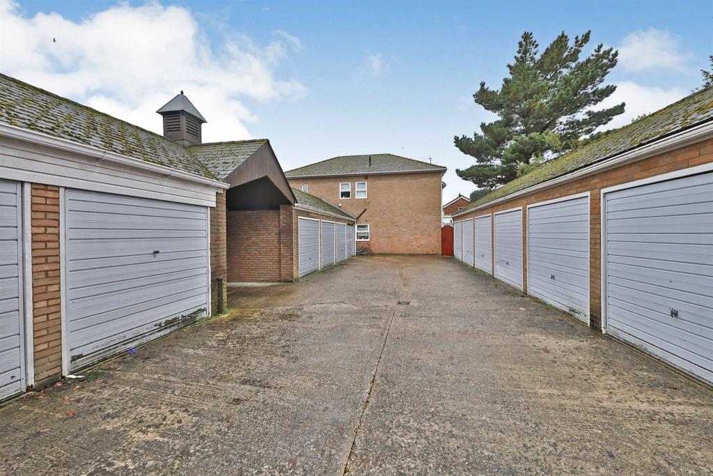 2 bedroom apartment for sale in Newmarket Road, Norwich, NR2