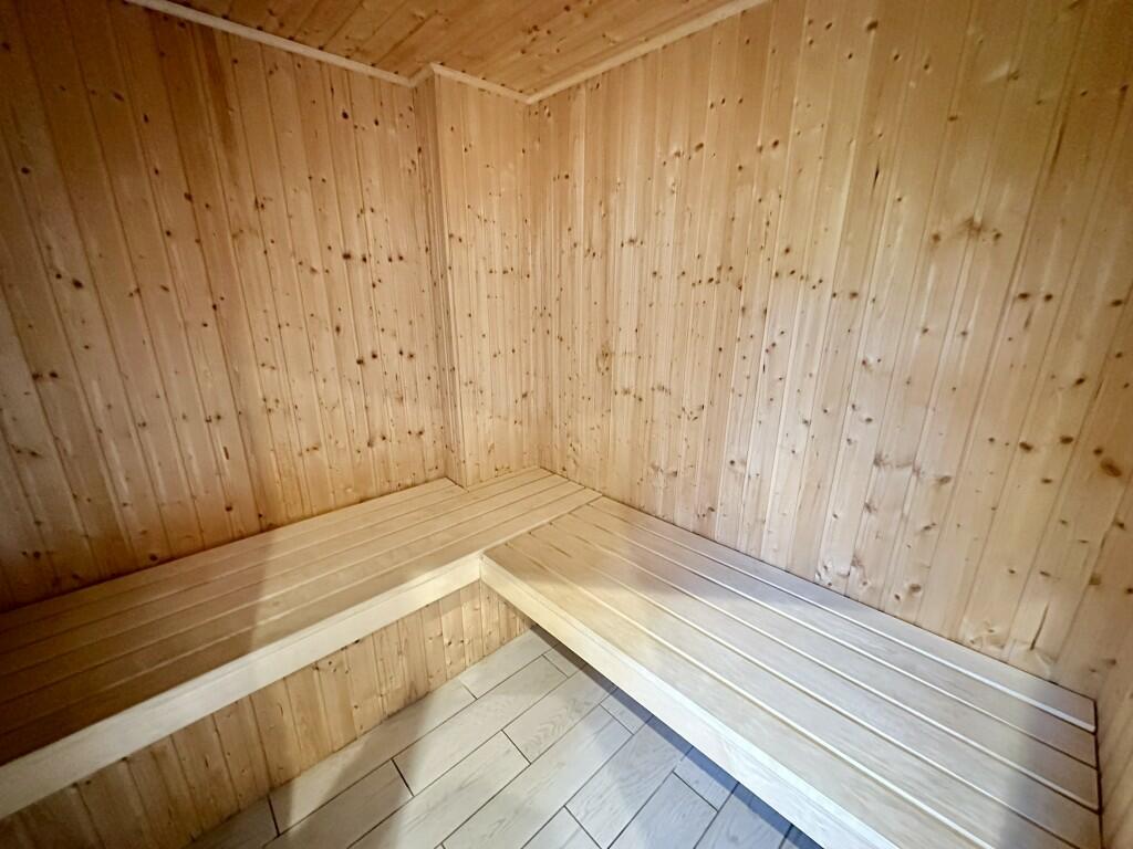 Additional property image - BA22