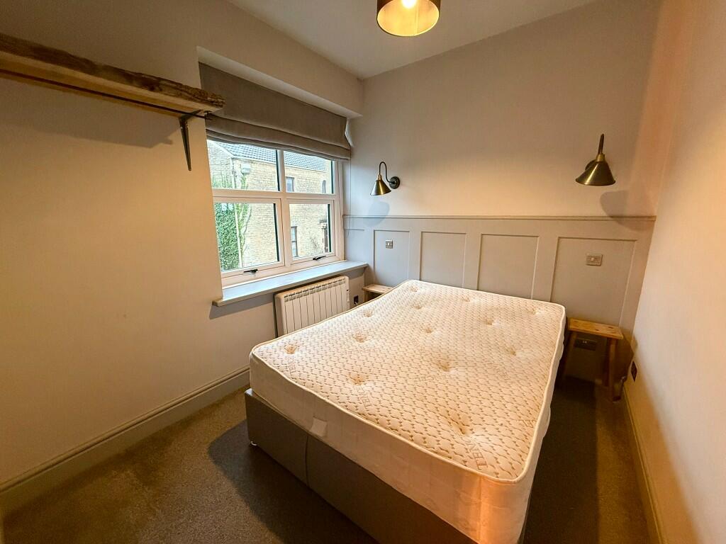 Additional property image - Vineys Yard, Bruton, Somerset, BA10