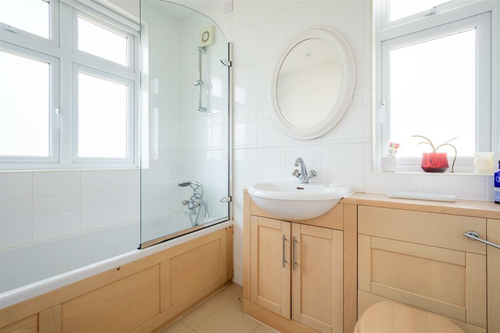 Additional property image - Parrys Close, Stoke Bishop, Bristol, BS9