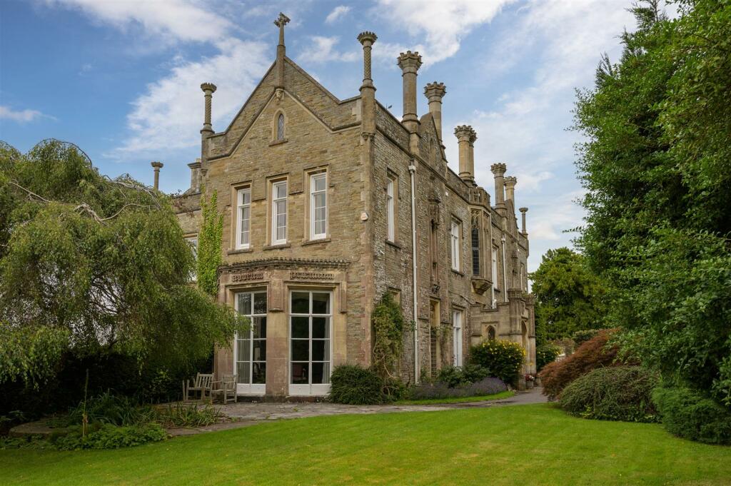 Additional property image - Manor Road, Abbots Leigh, Bristol, BS8