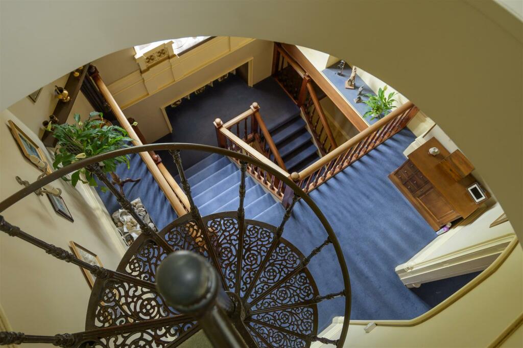 Additional property image - Manor Road, Abbots Leigh, Bristol, BS8