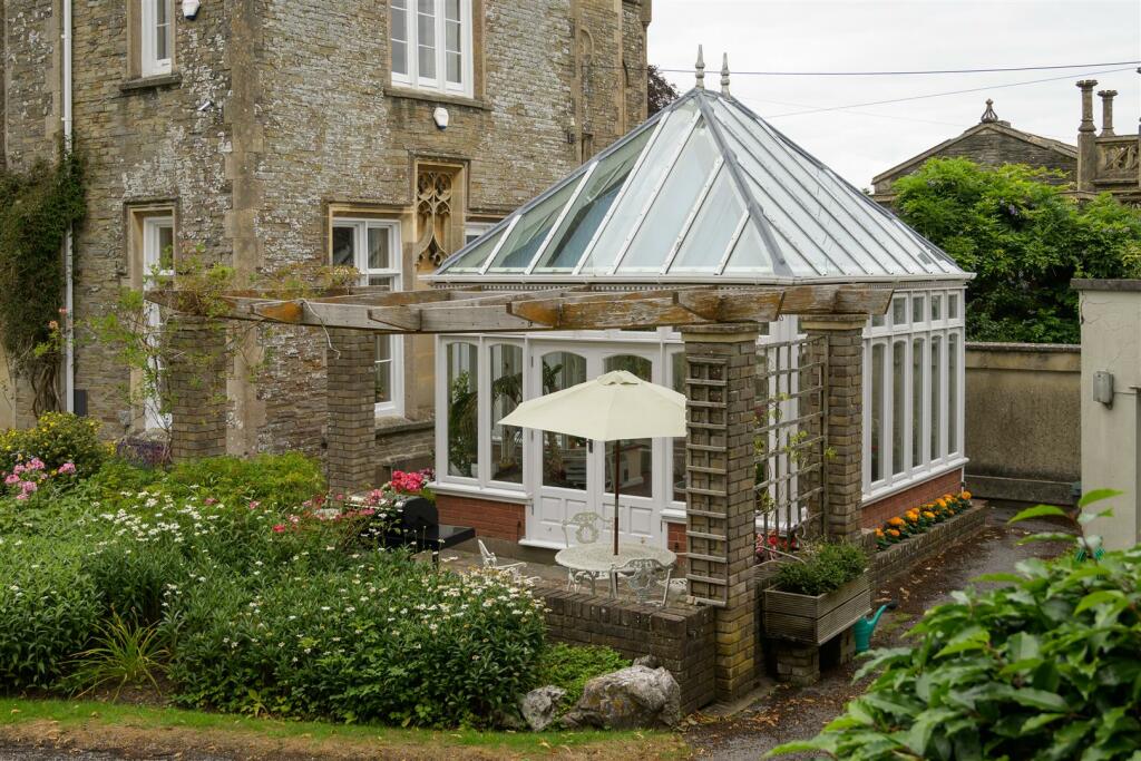 Additional property image - Manor Road, Abbots Leigh, Bristol, BS8