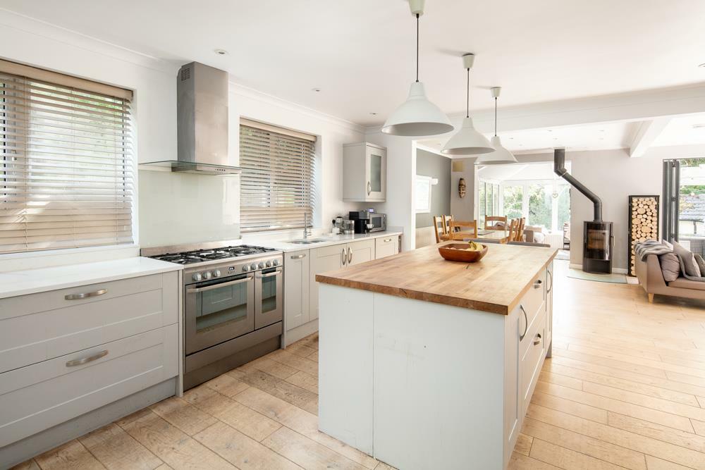 Additional property image - Stoke Bishop, Bristol, BS9