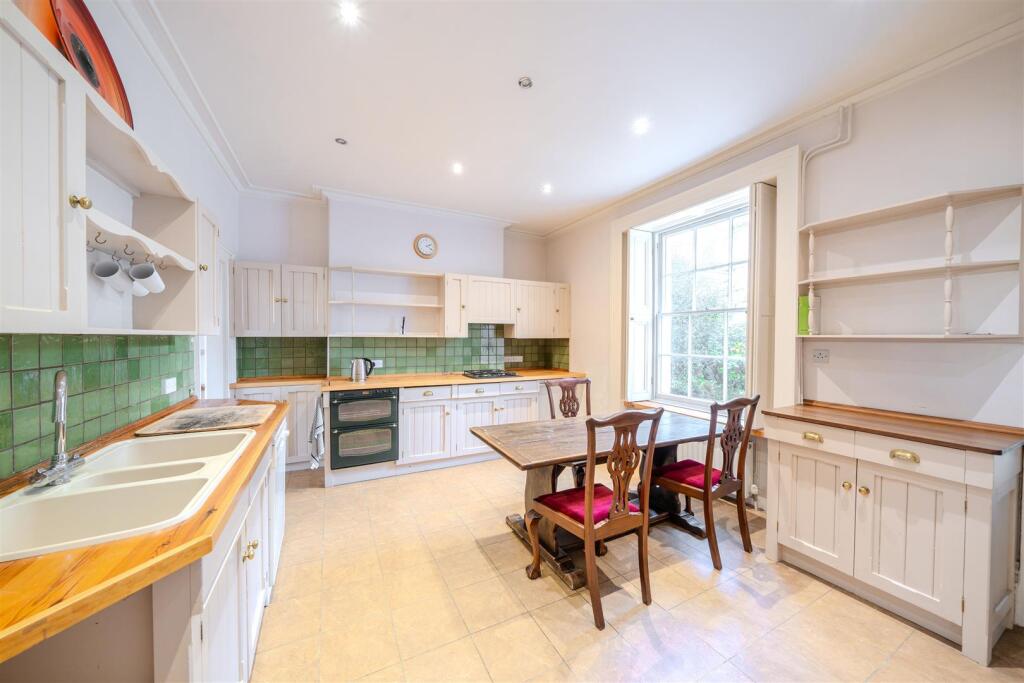 Additional property image - Canynge Square, Clifton, Bristol, BS8