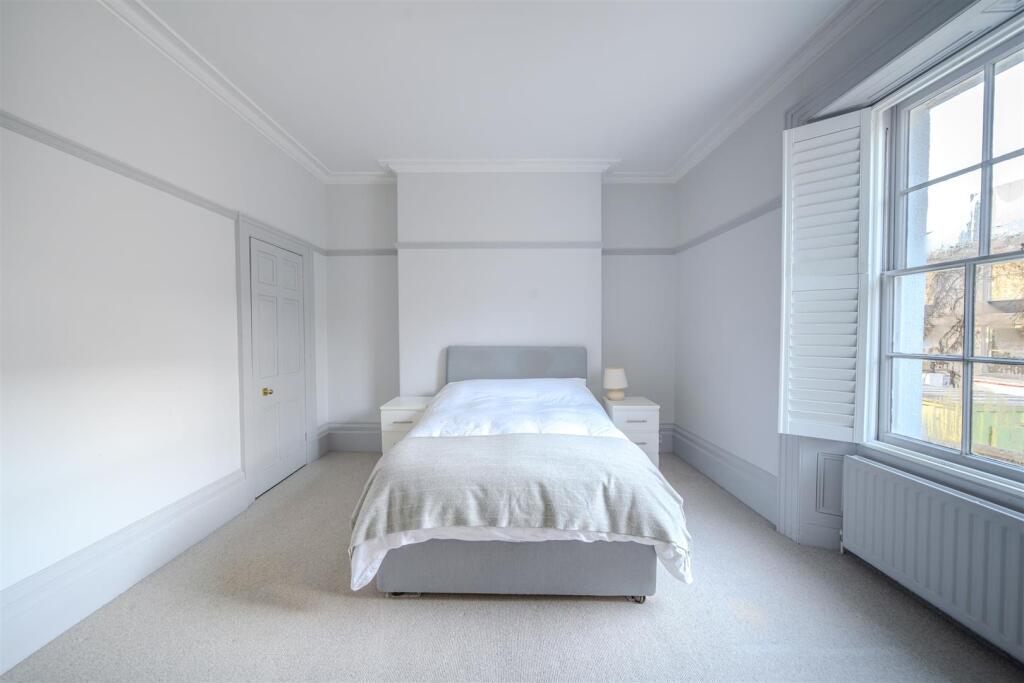 Additional property image - Canynge Square, Clifton, Bristol, BS8