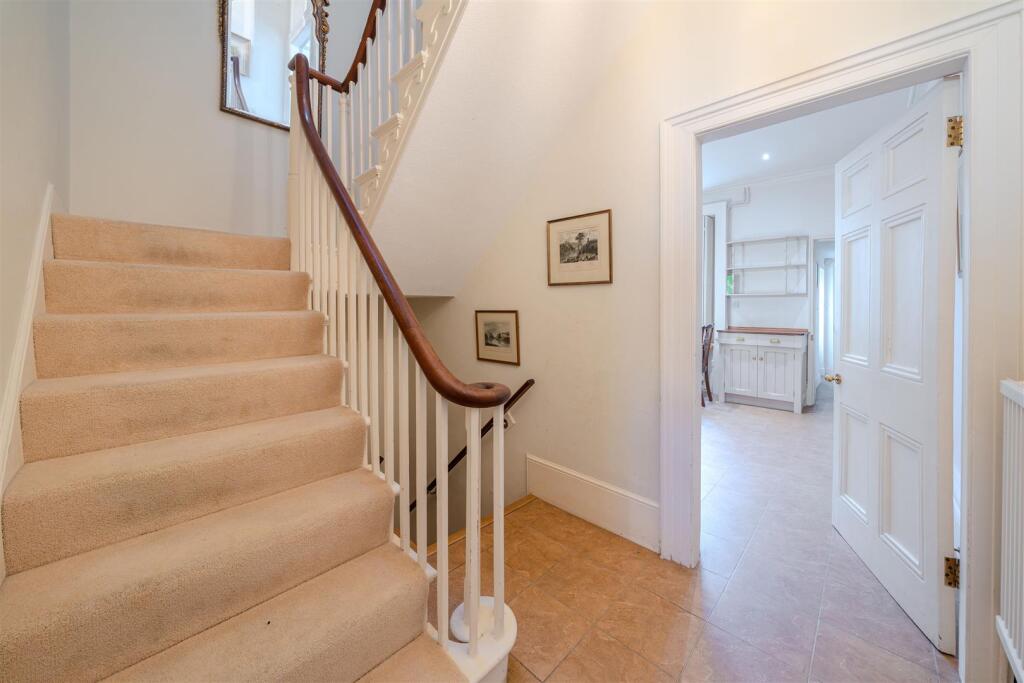 Additional property image - Canynge Square, Clifton, Bristol, BS8