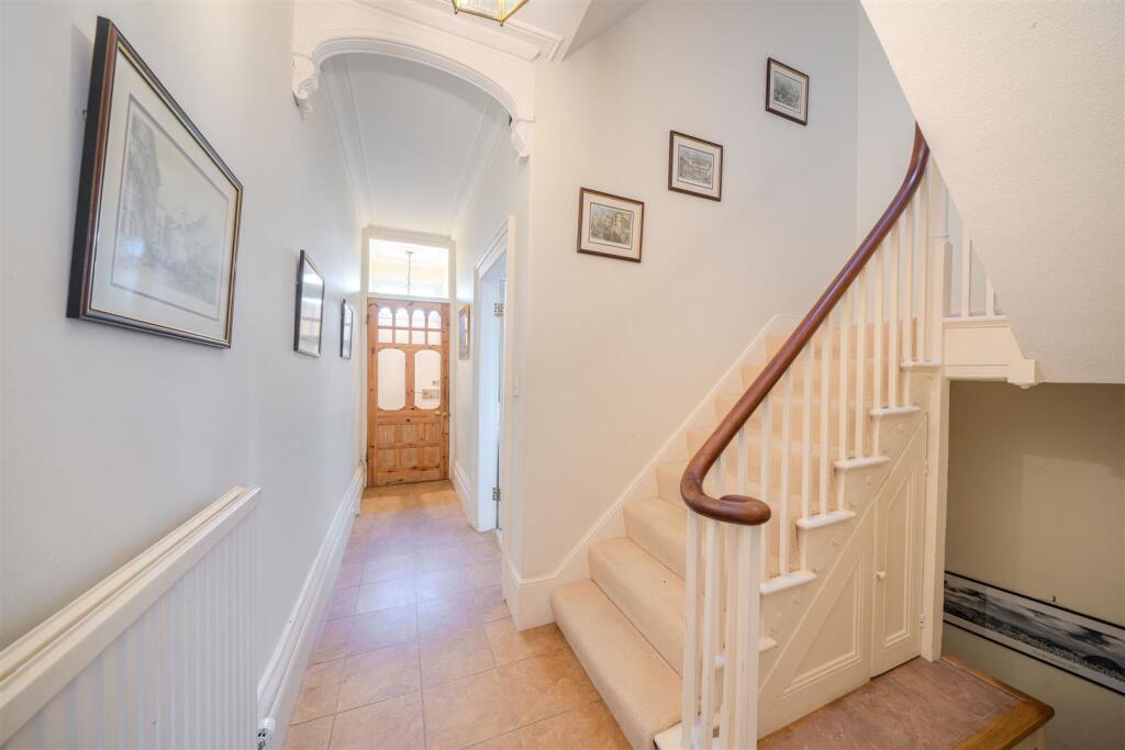 Additional property image - Canynge Square, Clifton, Bristol, BS8
