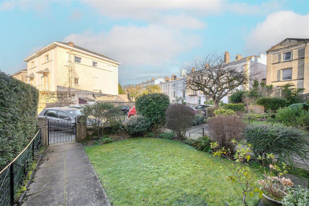 Additional property image - Canynge Square, Clifton, Bristol, BS8