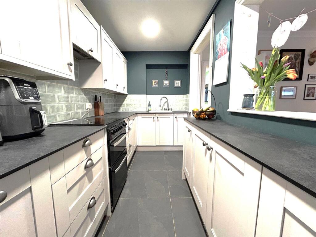 Additional property image - Manilla Road, Bristol