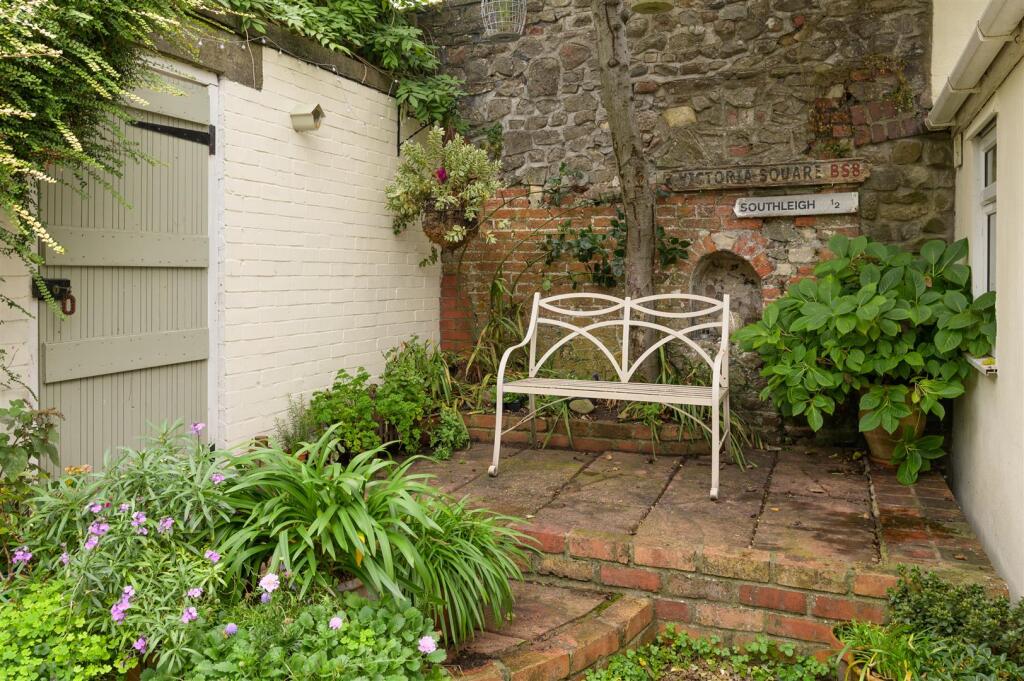 Additional property image - Mortimer Road, Clifton, Bristol, BS8