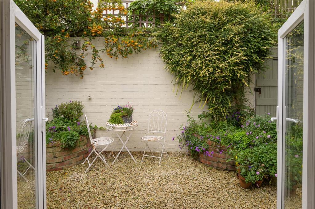 Additional property image - Mortimer Road, Clifton, Bristol, BS8