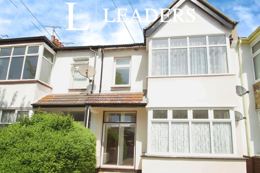 1 bedroom flat for rent in Central Avenue, Southend on Sea, SS2